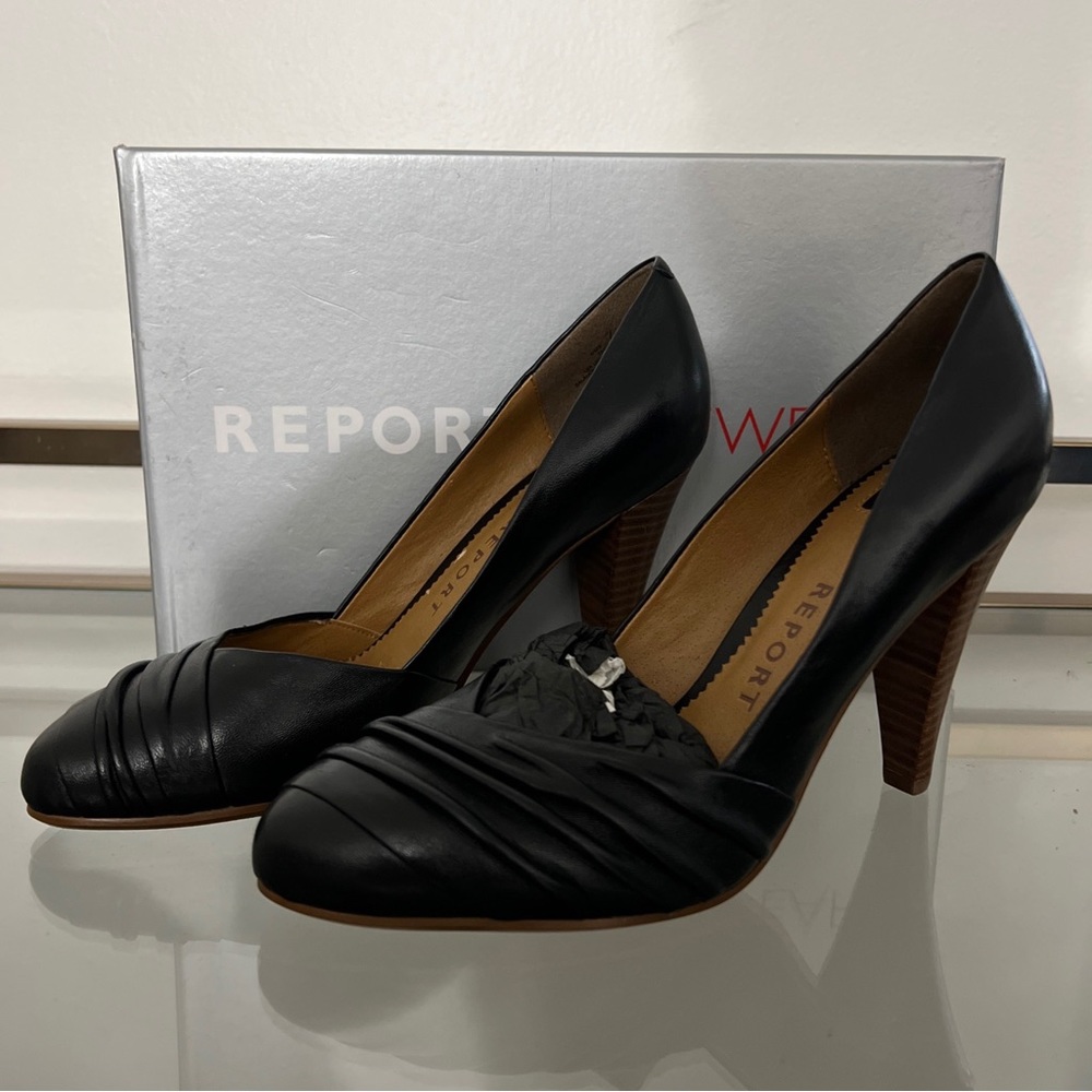 Report woman heels size 7